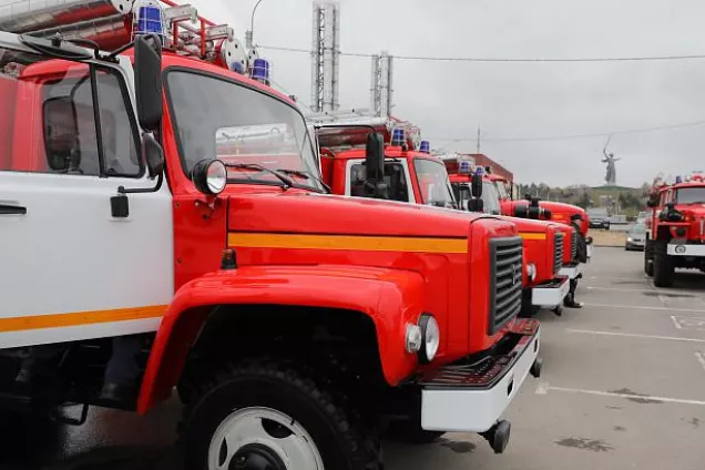 Сельские районы Волгоградской области получили новые пожарные машины