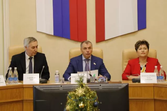 Выступление Председателя Государственного Совета Республики Крым Владимира Константинова на торжественном собрании, посвященном Дню Конституции Российской Федерации