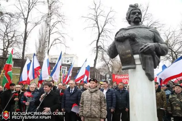 Первый вице-спикер Ефим Фикс принял участие в торжествах по случаю 366-й годовщины Переяславской рады