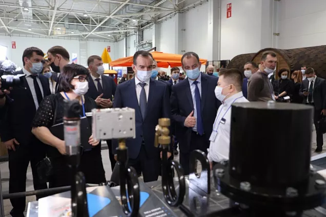 Юрий Бурлачко принял участие в мероприятиях первого дня международной выставки «YugBuild-2022»