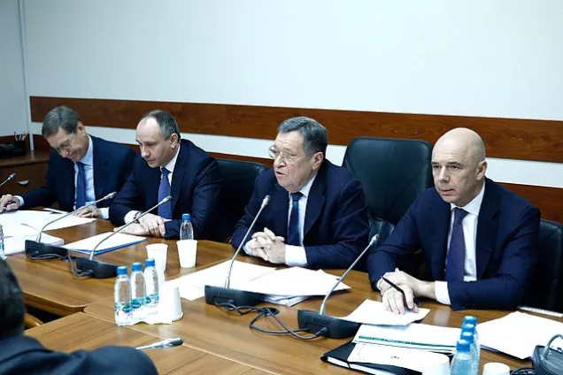 В Госдуме рекомендовали принять в первом чтении поправки в закон о федеральном бюджете на 2025 год