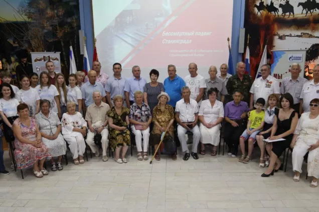 Астраханские парламентарии приняли участие в мероприятие, посвящённом 80-й годовщине начала Сталинградской битвы