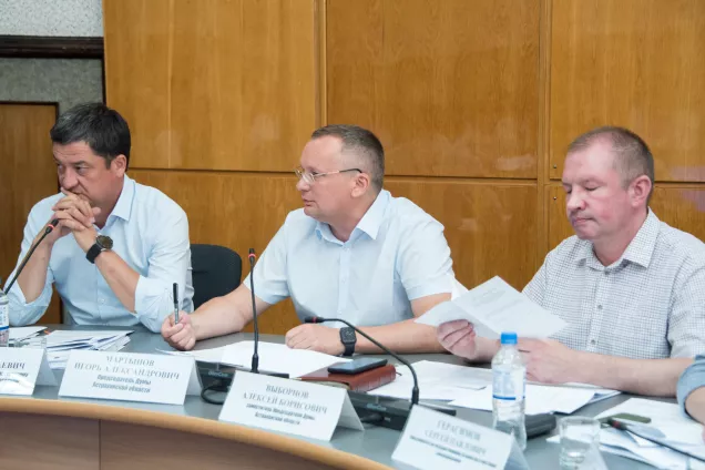 Игорь Мартынов.Начинаем приводить правовую базу региона в соответствие с Конституцией