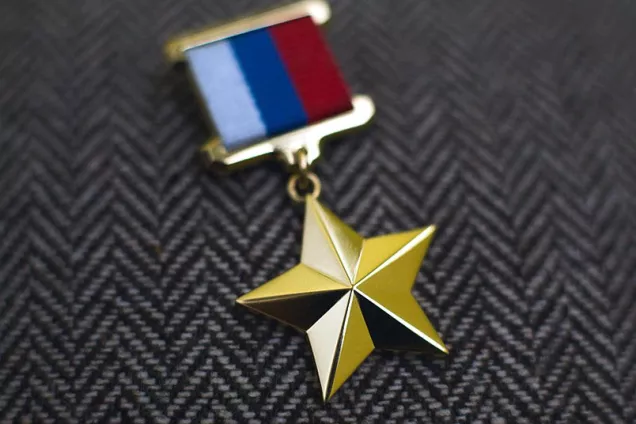 Председатель ЮРПА Владимир Немцев поздравил жителей Юга России с Днём Героев Отечества