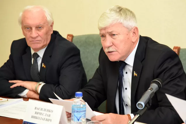 Депутаты донского парламента продолжают исполнять наказы избирателей