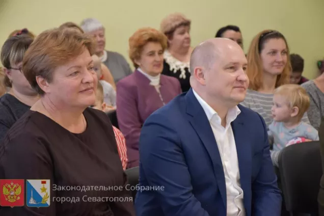 Елена Глотова приняла участие в открытии нового корпуса детского сада № 120