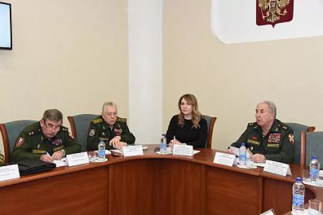 Комитет донского парламента по делам военнослужащих провел заседание круглого стола по итогам осеннего призыва на военную службу