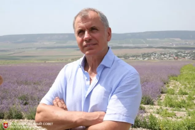 В.Константинов.Для того, чтобы работать на благо Крыма и крымчан «должностей - зарплат» не надо