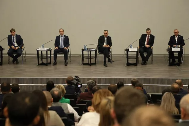 Спикер кубанского парламента принял участие в обсуждении с отраслевиками цифровой трансформации в градостроительстве