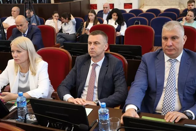 Парламентарии Кубани подвели итоги выполнения Терпрограммы бесплатного оказания медпомощи в регионе