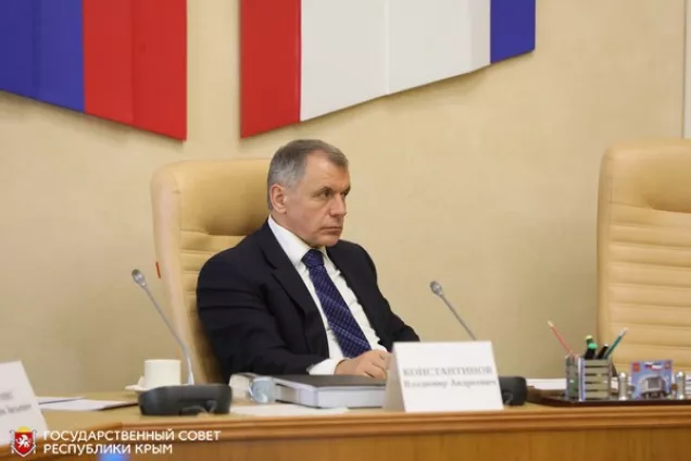 В. Константинов.Россия демонстрирует крепкие нервы в ситуации военно-политического напряжения в мире