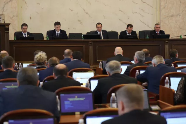 Дети-сироты получат дополнительную поддержку