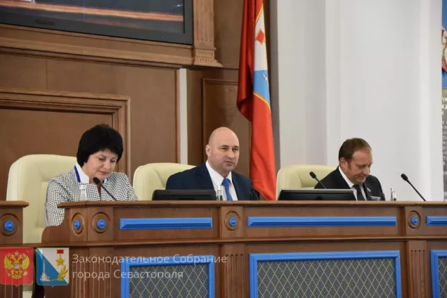 В Севастополе вырастет стоимость трудового патента для иностранных граждан