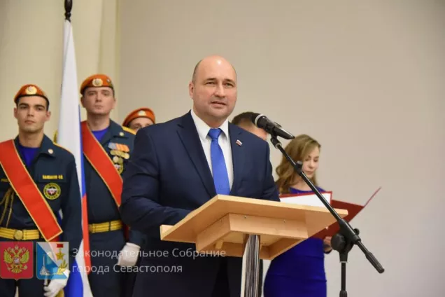 ФОТОРЕПОРТАЖ. Севастопольские спасатели отметили свой профессиональный праздник