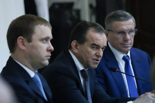 Законодатели приняли участие в деловой встрече с бизнес-сообществом региона