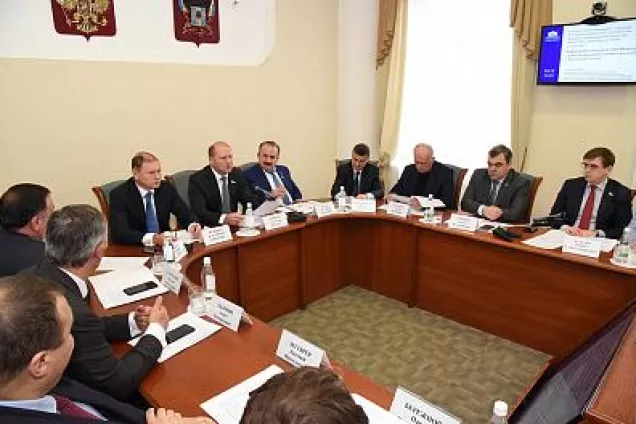 Для развития системы ливневок депутаты предложили изучить опыт Москвы и Сочи