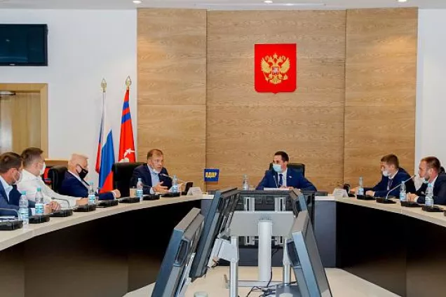 Совместная работа депутатов всех уровней дает позитивный результат