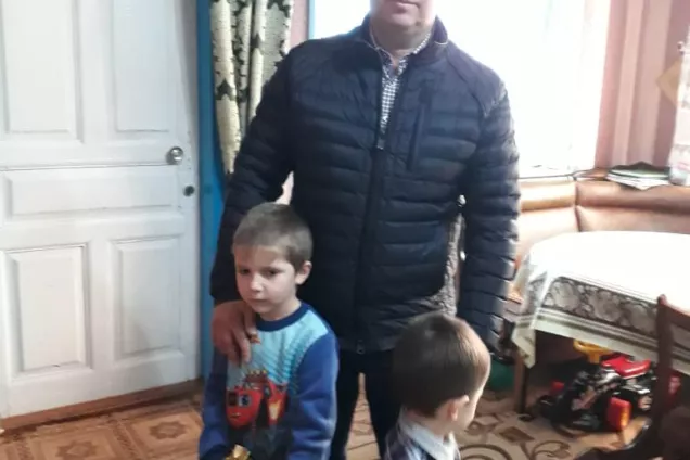 С наилучшими пожеланиями и новогодними подарками