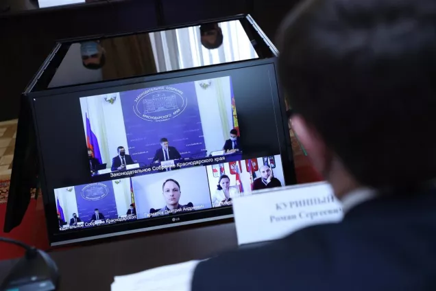 Комитет по вопросам промышленности и инвестиций ЗСК проанализировал итоги работы курируемых отраслей