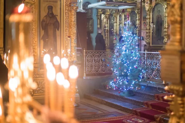 Спикер астраханского парламента Игорь Мартынов поздравил  с Рождеством православных верующих региона