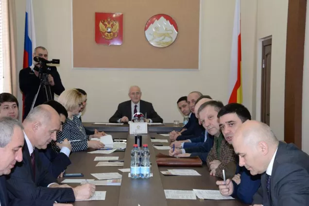 Заседание комитета по бюджету, налогам, собственности и кредитным организациям