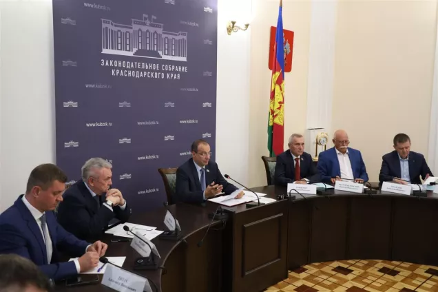 Законодатели Кубани обсудили  развитие семеноводства в крае