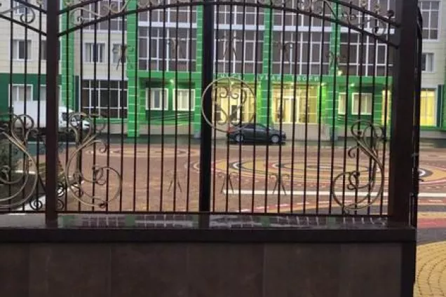 Парламентарии проверили устранение выявленных нарушений при строительстве школы в Магасе