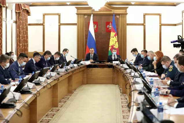 Безопасность кубанцев в новогодние праздники стала предметом заседания краевой АТК