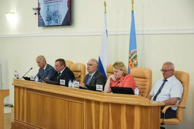 И.Мартынов. Необходимо установить понятные и постоянные правила для морских нефтегазовых объектов