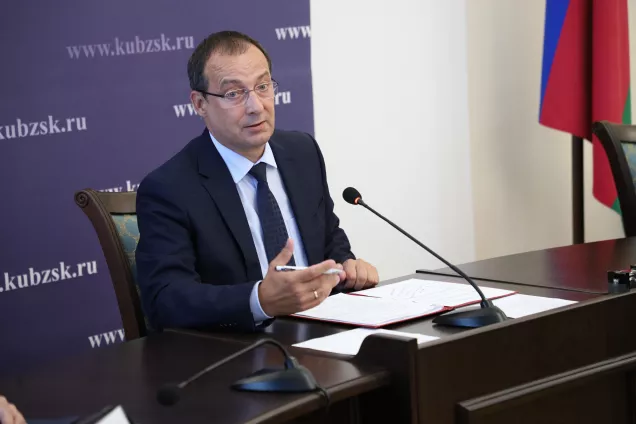 Юрий Бурлачко.Работа в рамках XXXV конференции принесет плоды в виде принятых законов