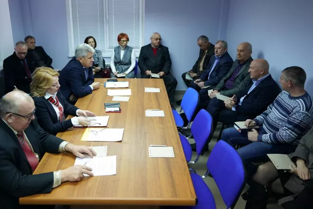 В Волжском рассмотрели вопросы экологического просвещения и воспитания