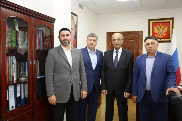 Председателя Народного Собрания Магамета Яндиева поздравили с днем рождения