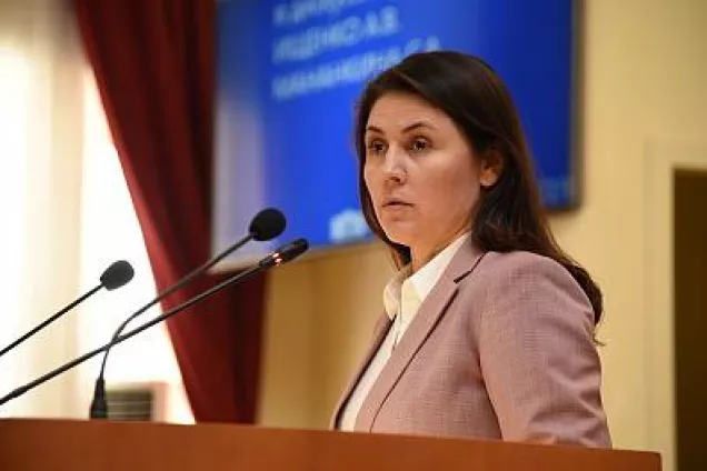 Светлана Мананкина обратила внимание на актуальные темы во время отчета министерства культуры