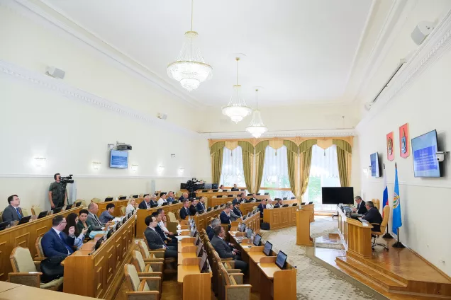 Российские законодатели обсудили обеспечение технологического суверенитета страны