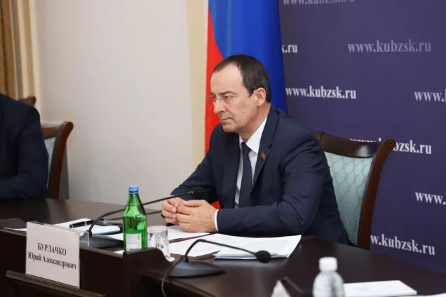 Юрий Бурлачко.Наша задача – сначала сократить, а затем и вовсе ликвидировать кадровую нехватку медицинского персонала на всей территории Краснодарского края