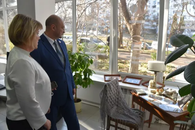 Депутаты приняли участие в открытии библиотеки имени Анны Ахматовой