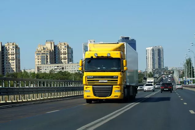 Предлагается разрешить использование водительских прав для идентификации