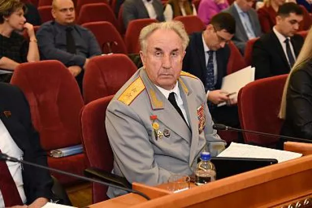 15-е заседание ЗС РО: Депутаты предлагают установить новый день воинской славы