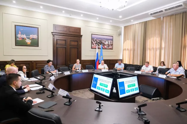 Астраханские законодатели обсудили  реализацию в регионе транспортной реформы