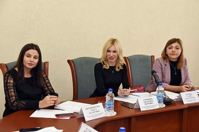 Донские депутаты  обсудили с общественностью поправки в Федеральный закон о благотворительной деятельности