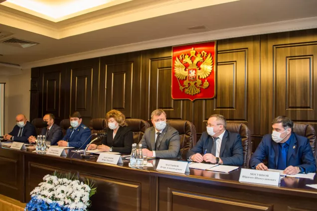 Подведены итоги работы судов Астраханской области 