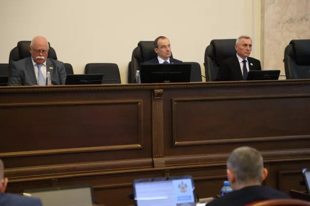 Юрий Бурлачко. Мы должны консолидировать все здоровые силы общества