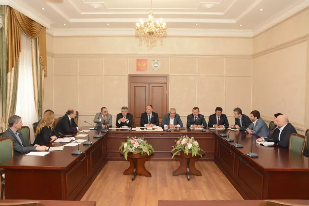 На парламентском совещании обсудили ряд актуальных вопросов