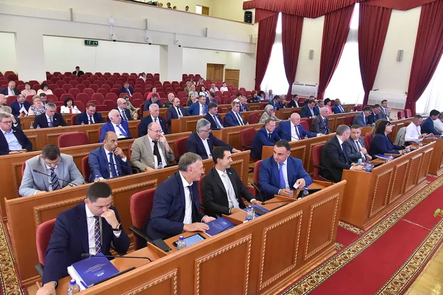 Законодатели Дона подвели итоги работы парламента шестого созыва