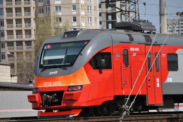  Поздравление председателя Волгоградской областной Думы  Александра Блошкина с Днем железнодорожника 