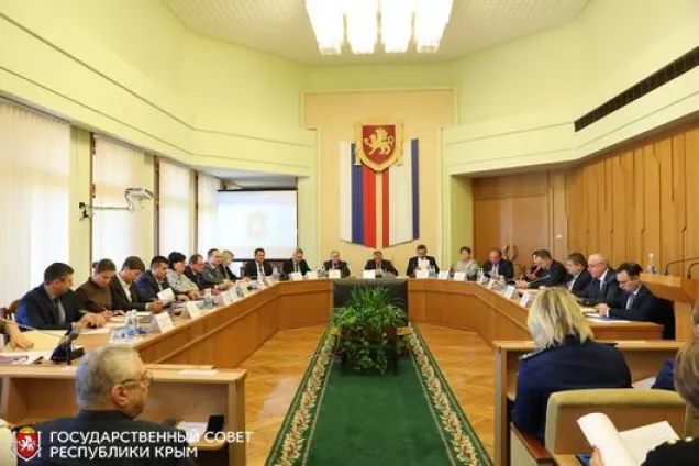 Президиум крымского парламента обсудил состояние дел в сфере здравоохранения Республики Крым