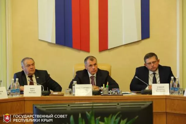 Образована Конкурсная комиссия по формированию второго состава Молодежного парламента Республики Крым при ГС РК