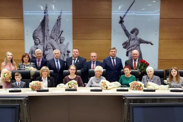 В регионе чествуют Героев Отечества