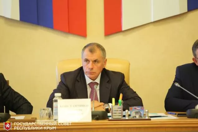 Программа по утеплению зданий школ и детских садов Крыма будет реализована в течение ближайших пяти лет, - Владимир Константинов