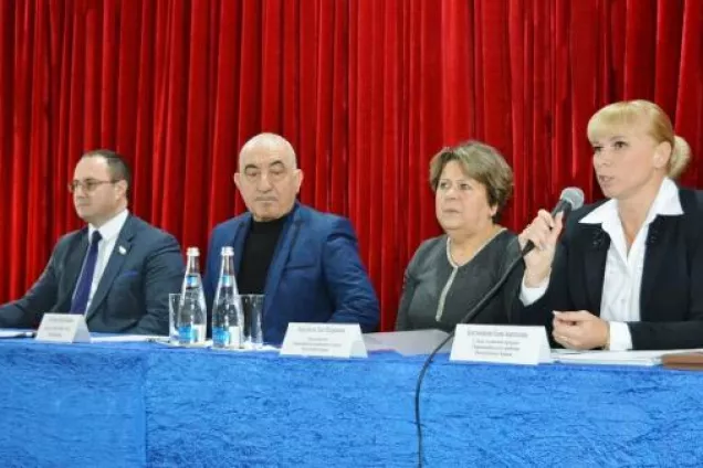 Сергей Трофимов принял участие в первом заседании Совета территорий Первомайского района